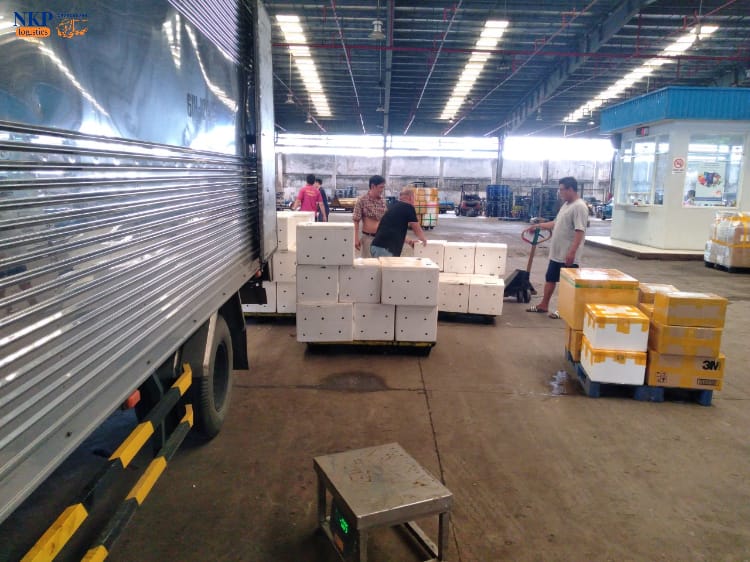 Quy trình gửi hàng Bắc Nam tại chành xe NKP Logistics